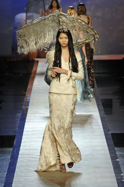 Look 23